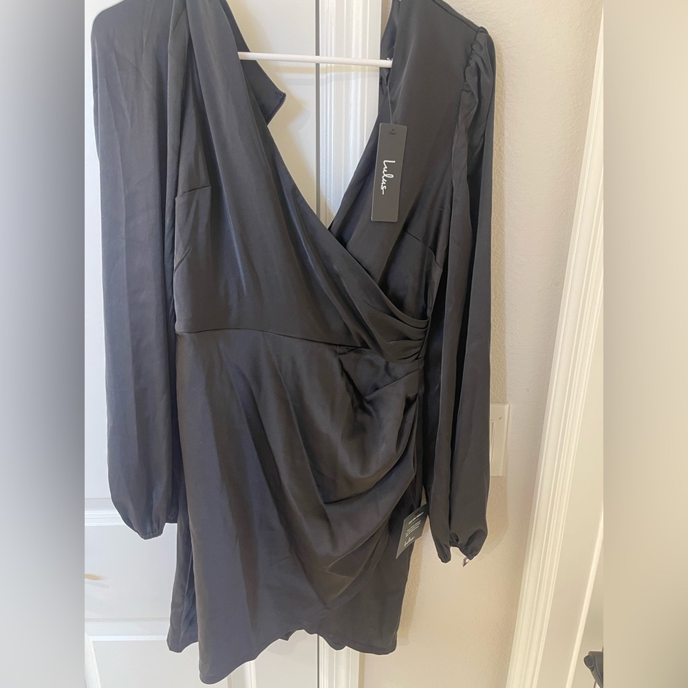 Lulu’s  NWT black dress